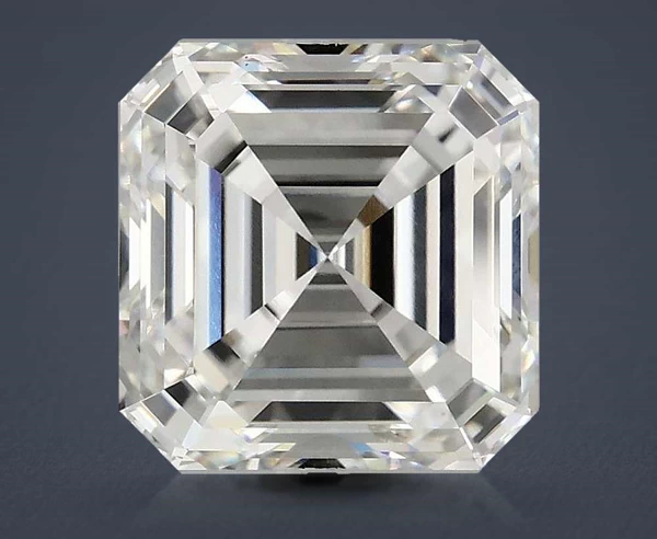 4.03 Carat · G · VS1 Rare Carat Ideal Cut