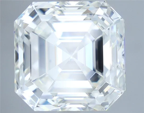 4.09 Carat · I · VS2 Rare Carat Ideal Cut