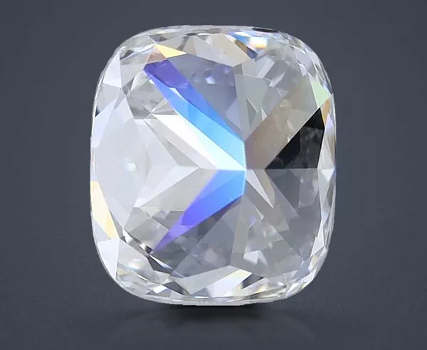 1 Carat · E · VVS1 Rare Carat Ideal Cut