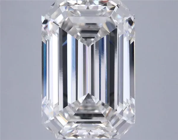 5.59 Carat · G · VVS2 Rare Carat Ideal Cut