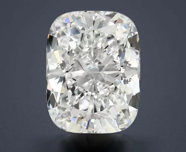 3.19 Carat · E · VS1 Rare Carat Ideal Cut