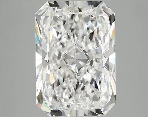 4.68 Carat · E · VS2 Rare Carat Ideal Cut