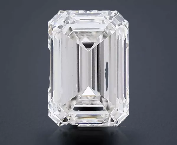 2.07 Carat · G · VS1 Rare Carat Ideal Cut
