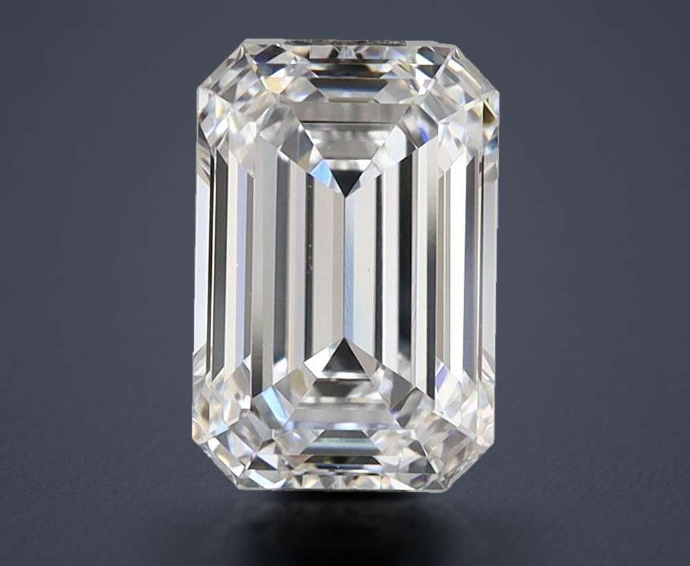 2.05 Carat · D · VVS2 Rare Carat Ideal Cut