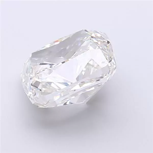 5.53 Carat · F · VVS2 Rare Carat Ideal Cut