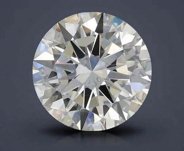 2.5 Carat · H · VS1 excellent Cut