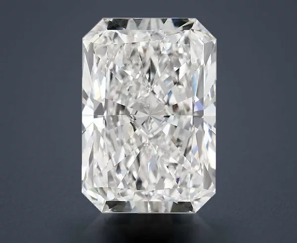 4.68 Carat · E · VS1 Rare Carat Ideal Cut