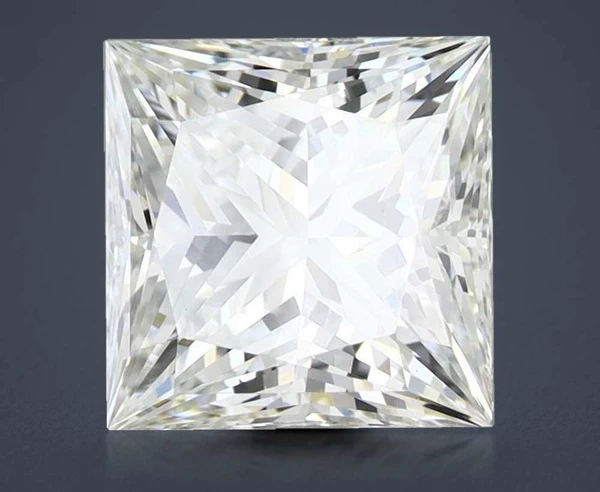 3.24 Carat · F · VS1 Rare Carat Ideal Cut