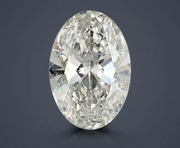 2.84 Carat · G · VS1 Rare Carat Ideal Cut