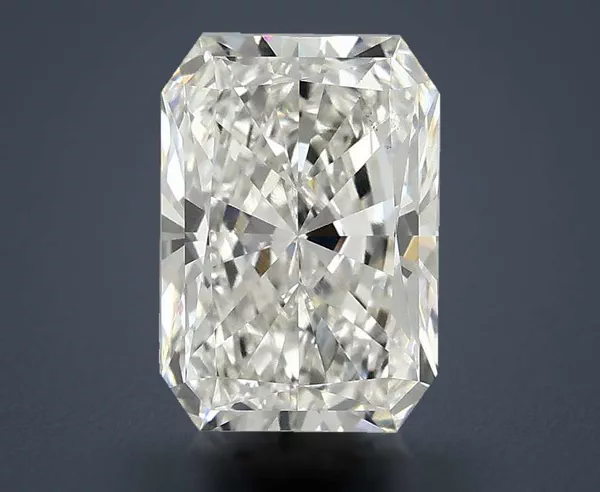 2.47 Carat · F · VS1 Rare Carat Ideal Cut