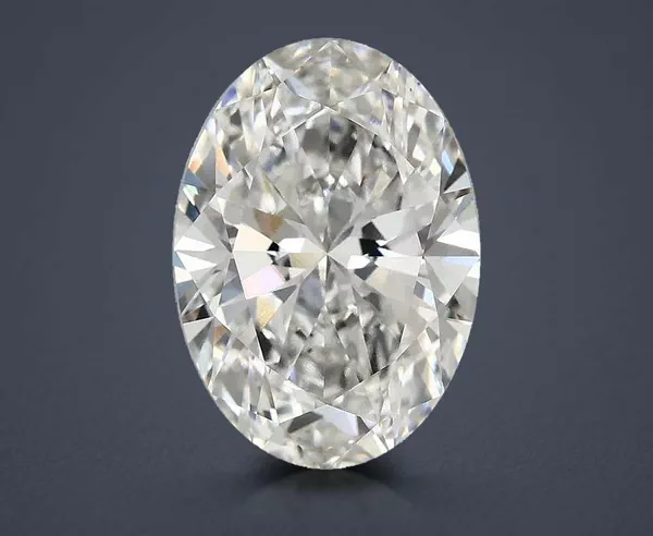 4.84 Carat · G · VS1 Rare Carat Ideal Cut