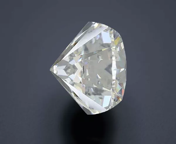 2.84 Carat · G · VS2 Rare Carat Ideal Cut