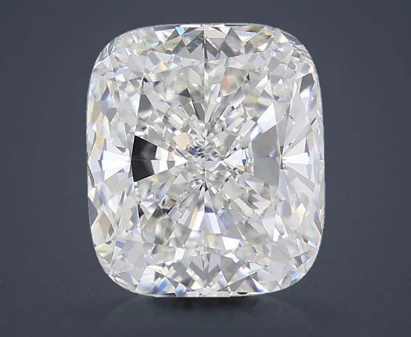5.5 Carat · F · VS1 Rare Carat Ideal Cut