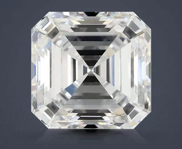 3.04 Carat · E · VVS2 Rare Carat Ideal Cut