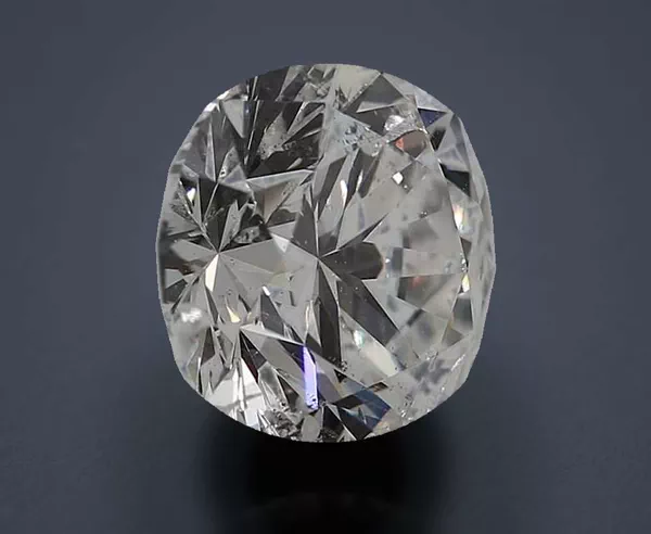 2.52 Carat · E · SI2 Rare Carat Ideal Cut