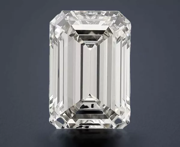 2.05 Carat · H · VVS2 Rare Carat Ideal Cut