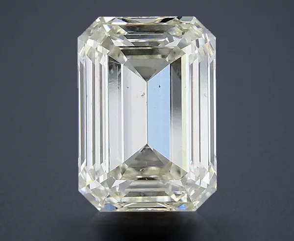 2.5 Carat · J · SI1 Rare Carat Ideal Cut
