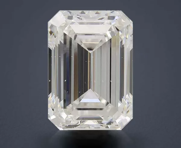 6.55 Carat · F · VS2 Rare Carat Ideal Cut