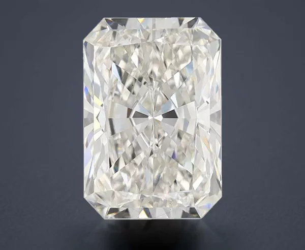 2.85 Carat · G · VS1 Rare Carat Ideal Cut