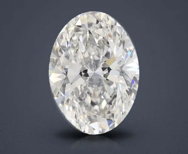 4.34 Carat · G · VS1 Rare Carat Ideal Cut