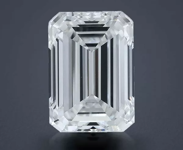 2.82 Carat · D · VVS2 Rare Carat Ideal Cut