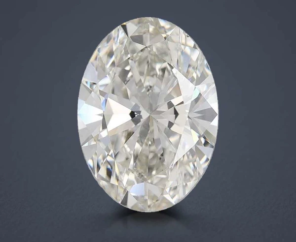 4.31 Carat · H · VS1 Rare Carat Ideal Cut
