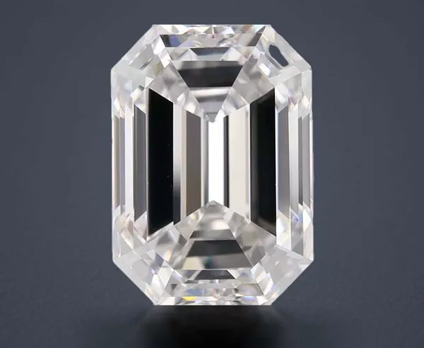 5.01 Carat · E · VVS1 very good Cut