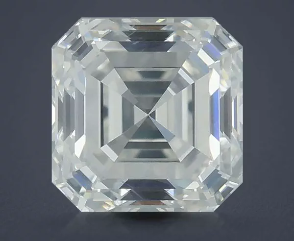 0.65 Carat · G · VS2 Rare Carat Ideal Cut