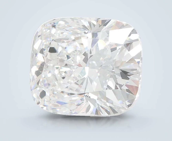 4 Carat · E · VVS1 Rare Carat Ideal Cut