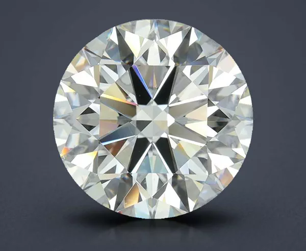 4.9 Carat · K · VS2 Rare Carat Ideal Cut