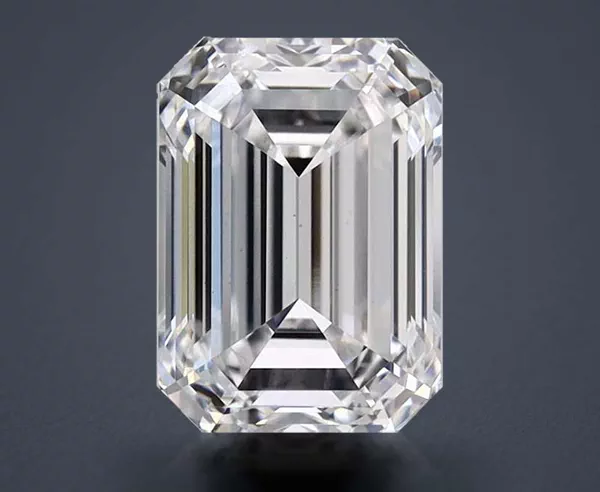 2.82 Carat · D · VS1 Rare Carat Ideal Cut