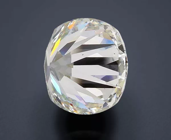 2.86 Carat · H · VS1 Rare Carat Ideal Cut