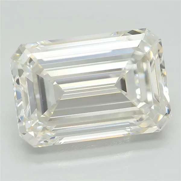 4.76 Carat · G · VVS2 Rare Carat Ideal Cut