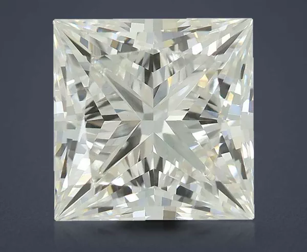 4.58 Carat · F · VVS2 Rare Carat Ideal Cut