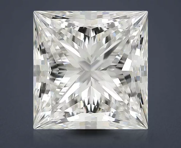 4.71 Carat · G · VS1 Rare Carat Ideal Cut