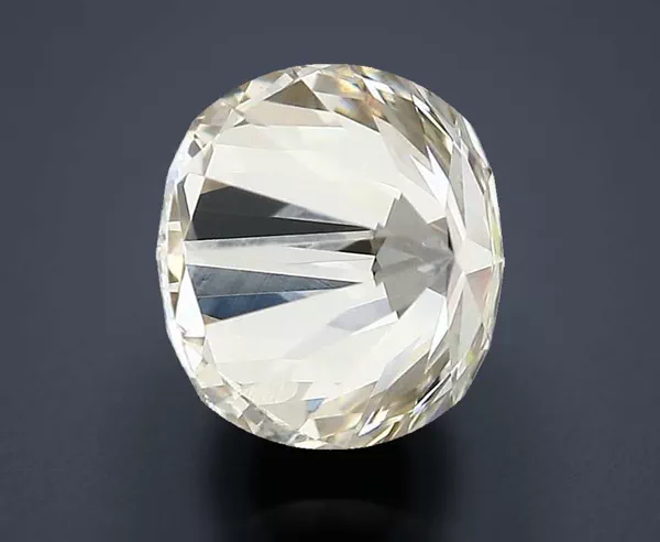 0.9 Carat · K · VVS2 excellent Cut