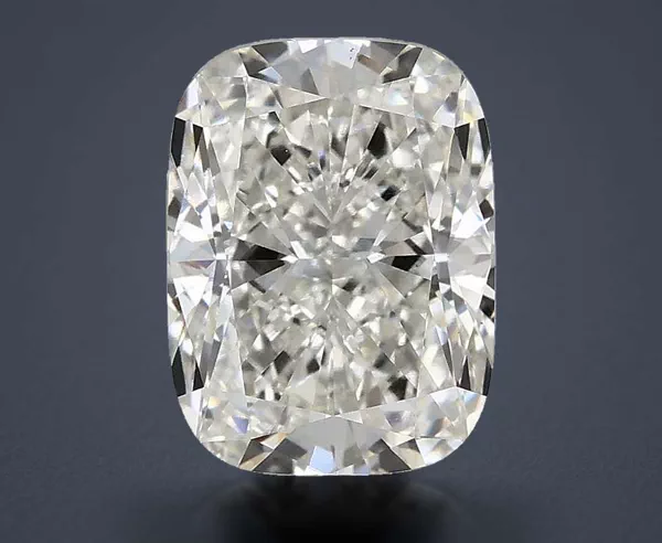 3.04 Carat · H · VS1 Rare Carat Ideal Cut
