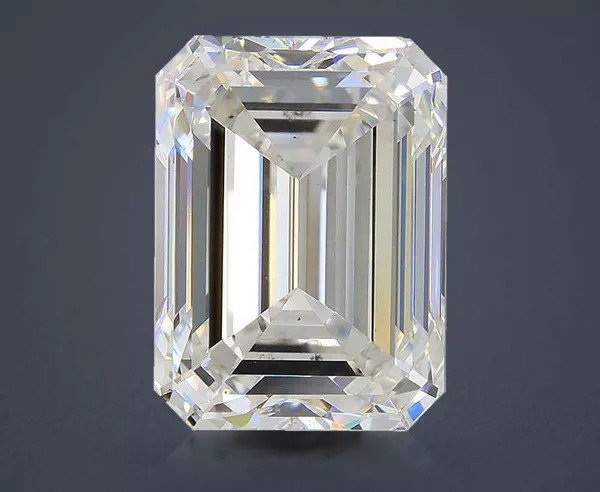 8.03 Carat · G · VS2 Rare Carat Ideal Cut