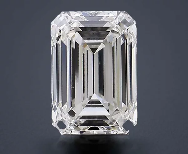 3.22 Carat · H · VS1 Rare Carat Ideal Cut