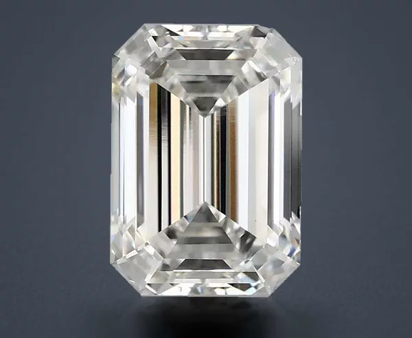 2.88 Carat · F · VS1 Rare Carat Ideal Cut