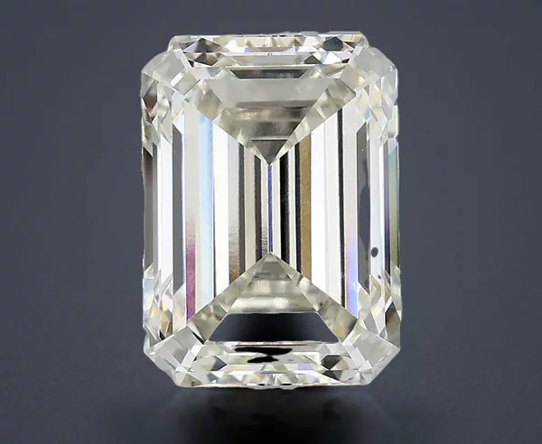 4.02 Carat · H · VVS2 Rare Carat Ideal Cut