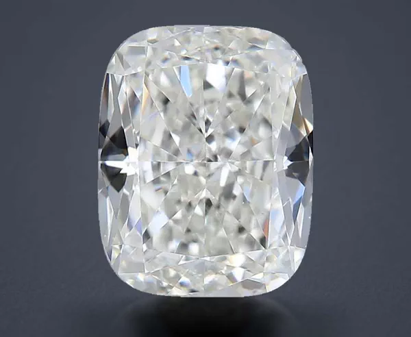 0.7 Carat · J · VS2 Rare Carat Ideal Cut