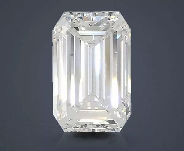 2.8 Carat · D · VS2 Rare Carat Ideal Cut