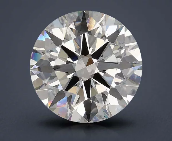 3.79 Carat · G · VS1 Rare Carat Ideal Cut
