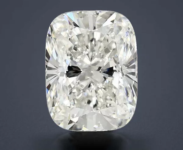 4.02 Carat · G · VS1 Rare Carat Ideal Cut