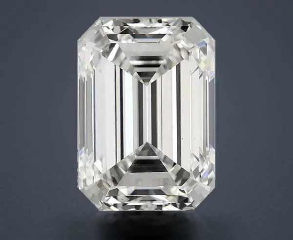 2.86 Carat · F · VS1 Rare Carat Ideal Cut