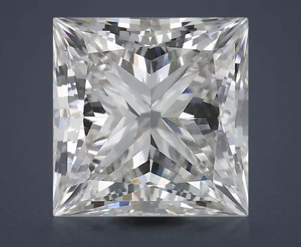 3.02 Carat · G · VS2 Rare Carat Ideal Cut