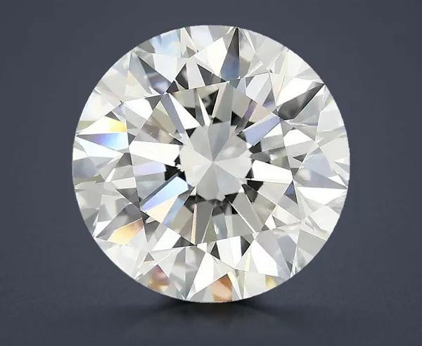 4.68 Carat · F · VS1 excellent Cut