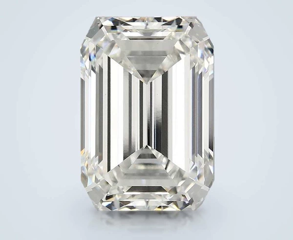 4.82 Carat · F · VVS2 Rare Carat Ideal Cut