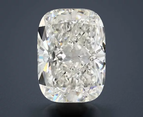 3 Carat · F · VVS2 Rare Carat Ideal Cut